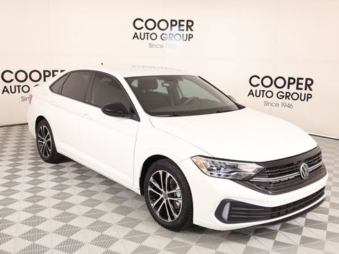 Used 2023 Volkswagen Jetta Sport FWD image 1
