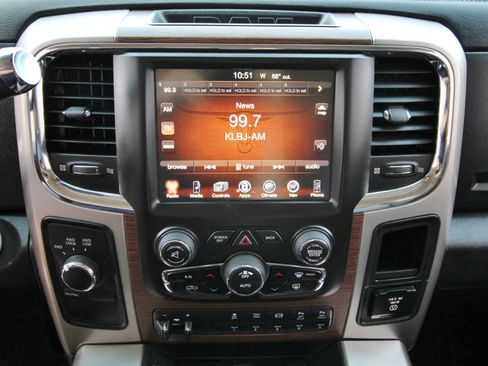 Used 2017 RAM 2500 Laramie image 29