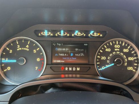 Used 2018 Ford F150 XLT w/ Equipment Group 301A Mid AWD/4WD image 8