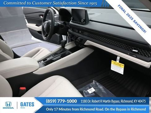 New 2025 Honda Accord SE image 28