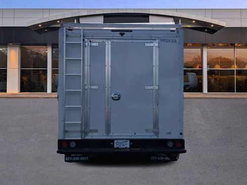 New 2025 GMC Savana 4500 w/ Power Convenience Package RWD image 4