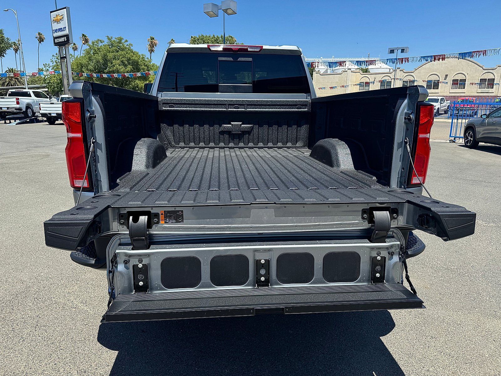 New 2026 Chevrolet Silverado 2500 LT w/ Trail Boss Package AWD/4WD image 9