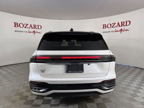 New 2026 Lincoln Nautilus Reserve image 6