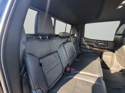 Used 2022 Chevrolet Silverado 1500 High Country w/ LPO, Dark Essentials Package image 32