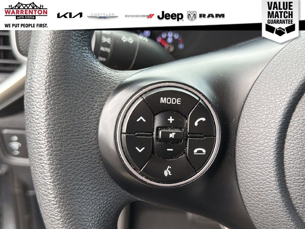 Used 2022 Kia Soul LX w/ Technology Package FWD image 16