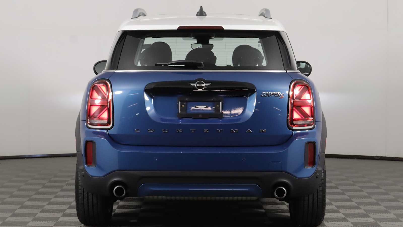 Used 2023 MINI Cooper Countryman S FWD image 6