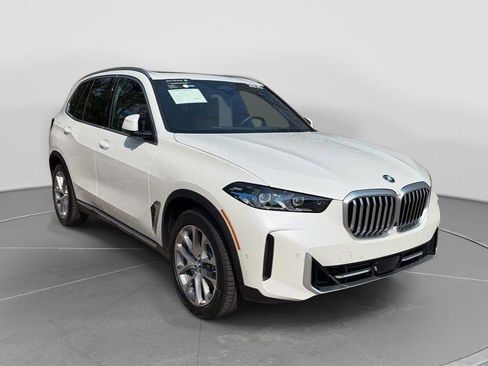 Certified 2025 BMW X5 xDrive50e AWD/4WD image 7