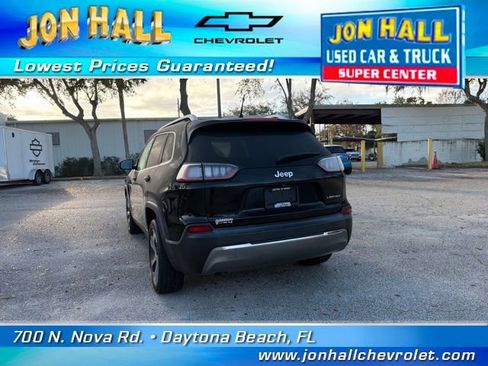 Used 2019 Jeep Cherokee Limited image 9