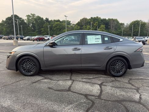 New 2026 Nissan Sentra SV w/ SV Convenience Package FWD image 6
