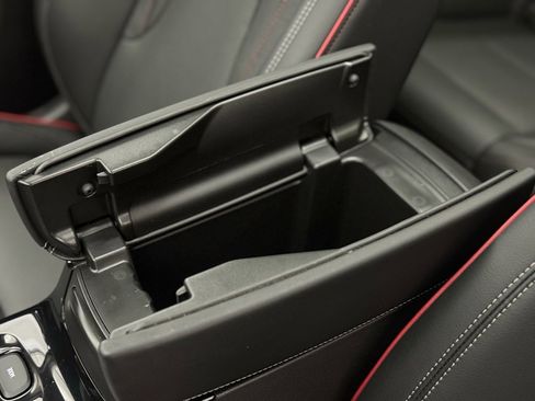 Used 2023 Buick Envision Essence w/ Sport Touring Package image 32