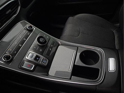 Used 2022 Hyundai Santa Fe SEL image 21