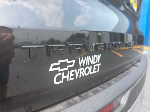 New 2026 Chevrolet Traverse Z71 w/ Enhanced Driving Package AWD/4WD image 10