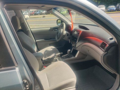 Used 2012 Subaru Forester 2.5X Premium AWD/4WD image 15