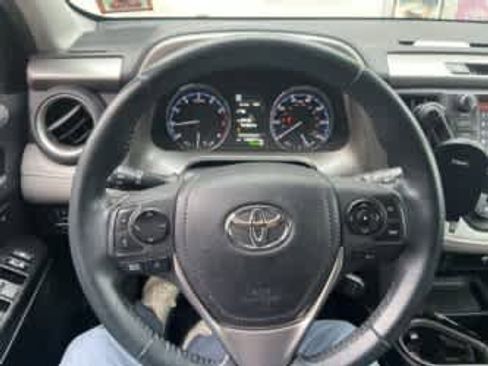 Used 2016 Toyota RAV4 Limited image 20