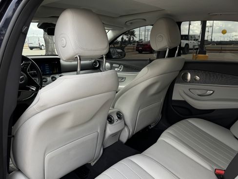 Used 2022 Mercedes-Benz E 350 Sedan w/ Driver Assistance Package image 13