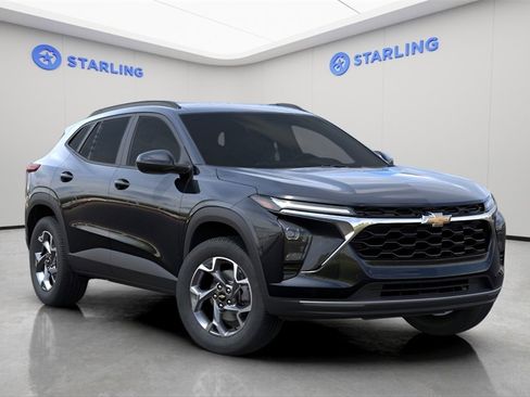 New 2026 Chevrolet Trax LT image 7