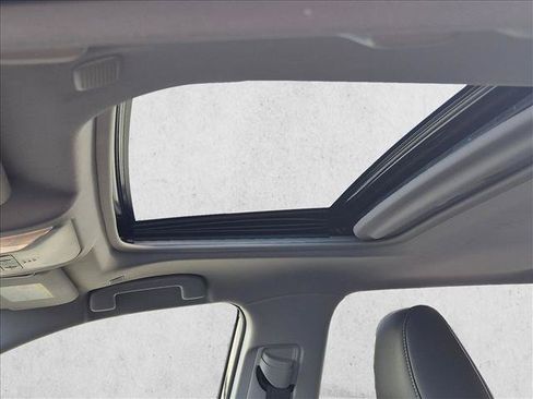 Used 2023 Toyota RAV4 XLE Premium FWD image 11