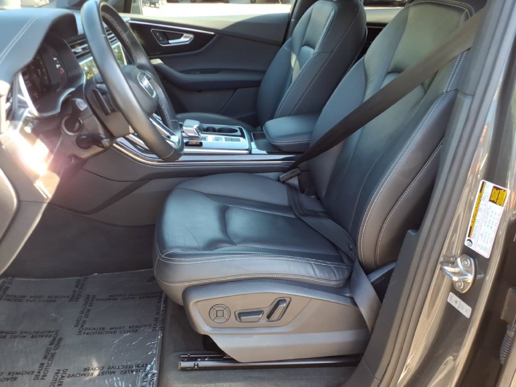 Used 2025 Audi Q7 3.0T Premium Plus AWD/4WD image 20
