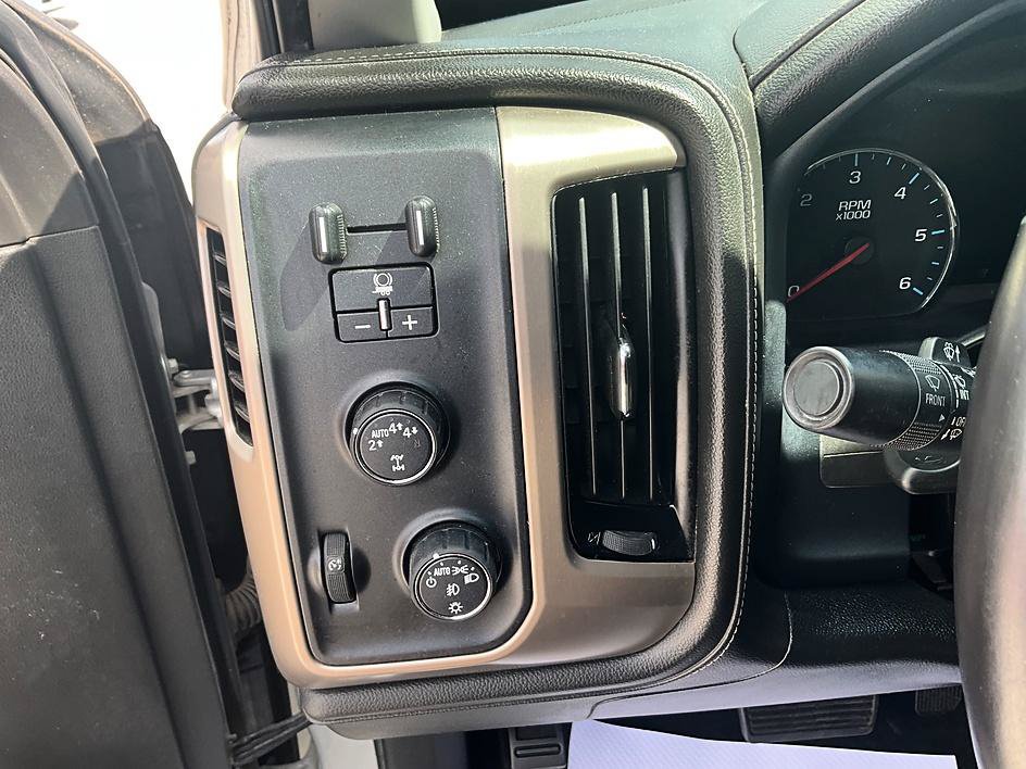 Used 2017 GMC Sierra 1500 Denali AWD/4WD image 17