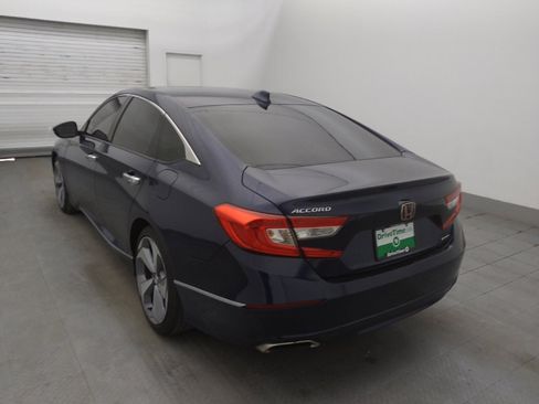 Used 2018 Honda Accord Touring image 5