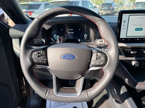 Used 2025 Ford Explorer ST-Line AWD/4WD image 26