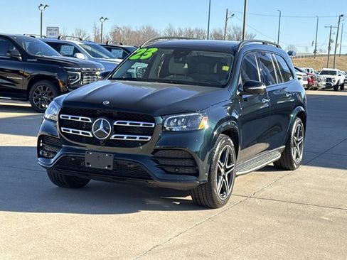 Used 2023 Mercedes-Benz GLS 450 4MATIC image 16