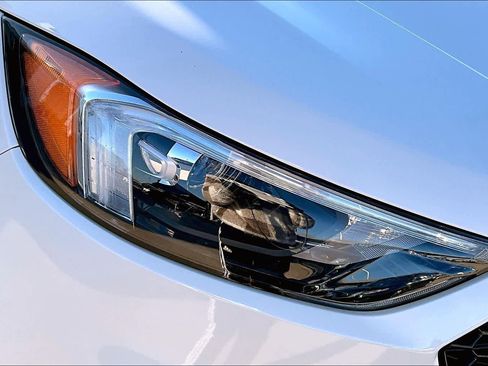 Used 2023 Ford Edge ST image 27