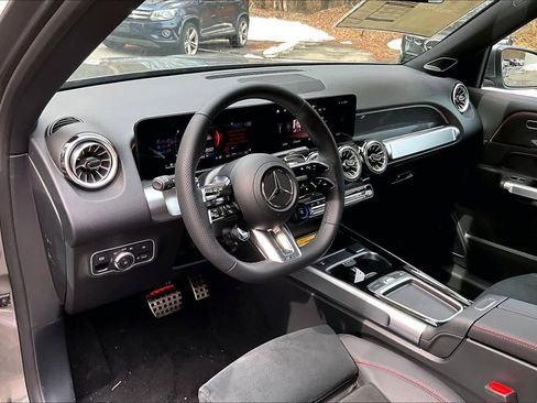 New 2026 Mercedes-Benz GLB 35 AMG 4MATIC image 10