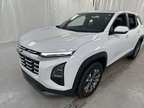 Used 2025 Chevrolet Equinox LT AWD/4WD image 7