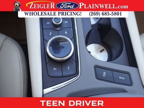 Used 2020 Cadillac XT6 Premium Luxury image 23