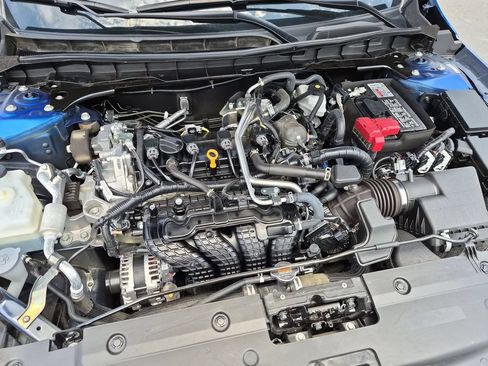Used 2025 Nissan Altima 2.5 SV AWD/4WD image 35