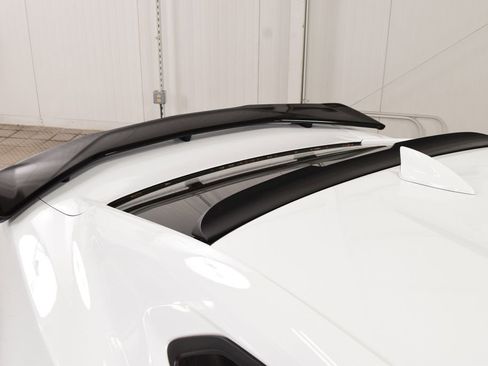 Used 2018 Chevrolet Camaro ZL1 RWD image 29