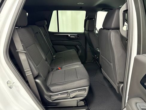 New 2026 Chevrolet Tahoe LS image 12