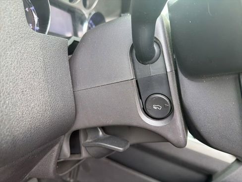 Used 2012 Ford F250 Lariat w/ Lariat Ultimate Pkg AWD/4WD image 19