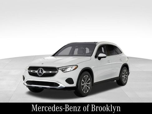 Used 2026 Mercedes-Benz GLC 300 4MATIC image 41