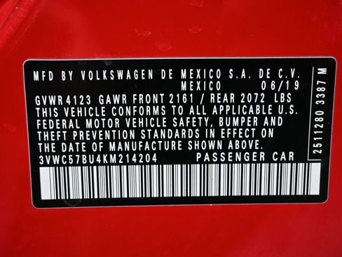 Used 2019 Volkswagen Jetta SE w/ Cold Weather Package image 41