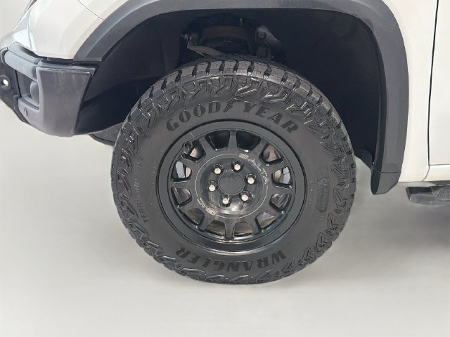 Certified 2023 GMC Sierra 1500 AT4X w/ AT4X AEV Edition AWD/4WD image 25