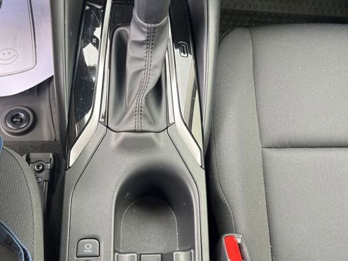 Used 2026 Toyota Corolla LE FWD image 20