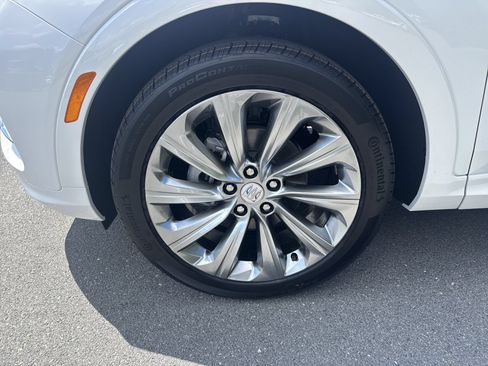 New 2026 Buick Envista Avenir FWD image 19