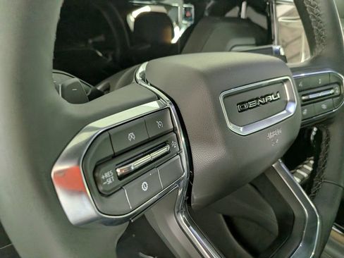 New 2026 GMC Yukon XL Denali w/ LPO, Floor Liner Package image 21