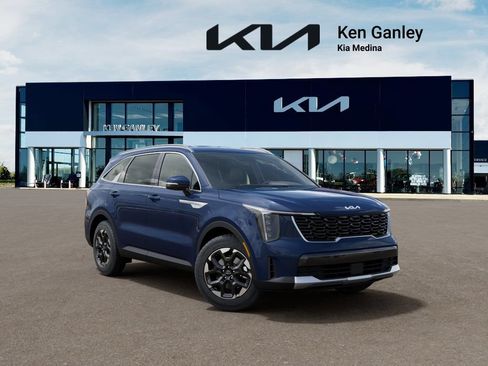 New 2026 Kia Sorento S FWD image 8