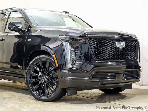 Certified 2026 Cadillac Escalade Sport w/ LPO, ONYX Package image 2