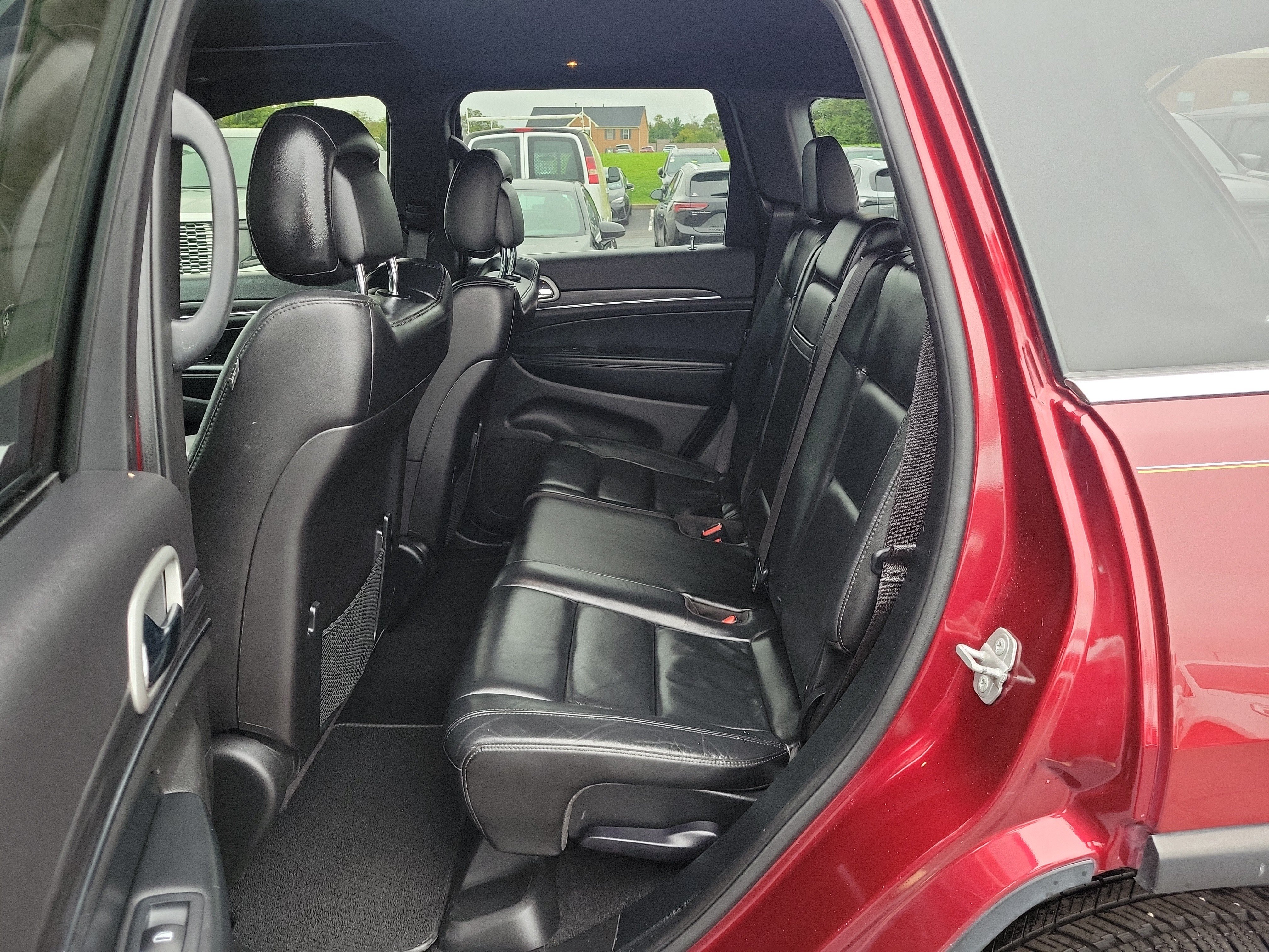 Used 2021 Jeep Grand Cherokee Limited AWD/4WD image 12