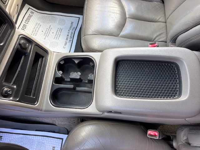 Used 2003 Chevrolet Suburban LT w/ LT Preferred Equipment Group AWD/4WD image 24