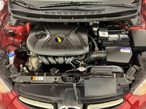 Used 2012 Hyundai Elantra Limited FWD image 28