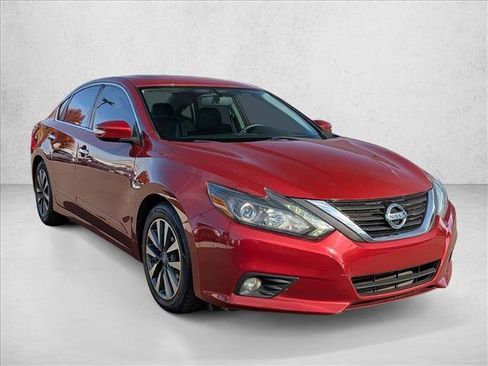 Used 2016 Nissan Altima 2.5 SL w/ 2.5 Technology w/LED Package image 3