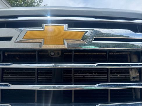 Used 2024 Chevrolet Silverado 3500 LTZ w/ LTZ Plus Package AWD/4WD image 10