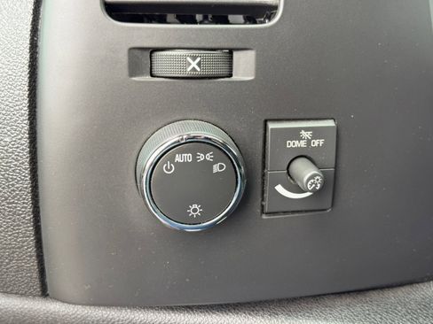 Used 2012 GMC Sierra 3500 SLE image 31