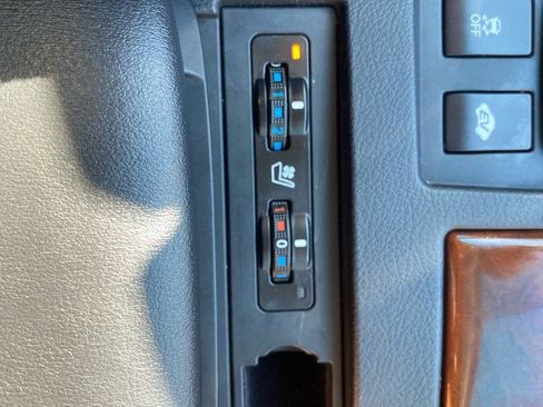 Used 2014 Lexus RX 450h AWD image 21