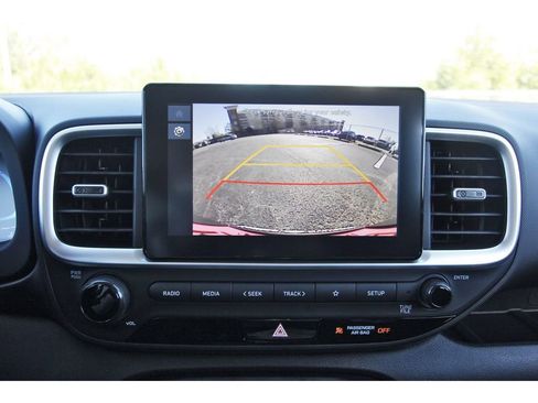 New 2026 Hyundai Venue SE image 15